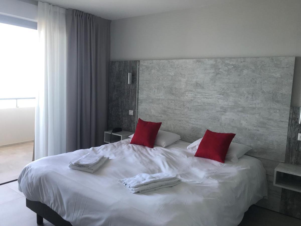 Hotel L'Isula Marina Л'Іль-Русс Екстер'єр фото